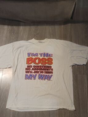 vintage White Graphic Tee - "I'm The Boss"
